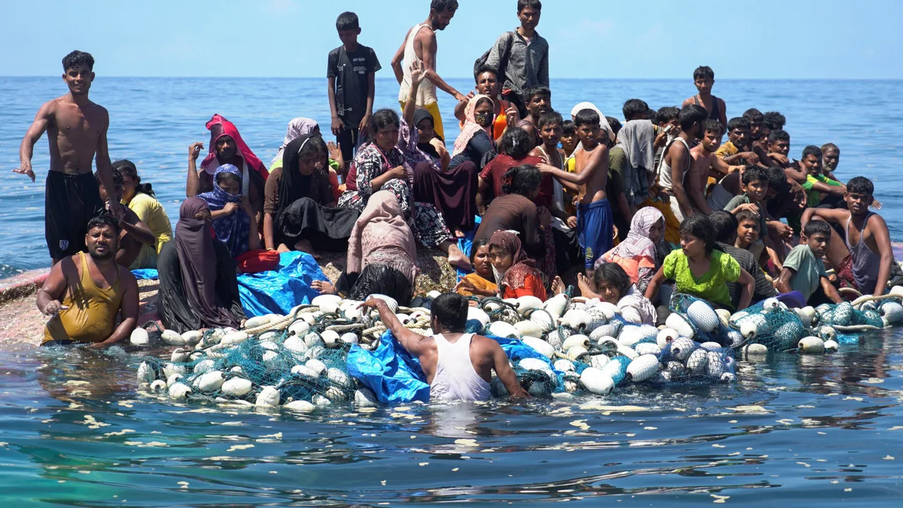 Help for rohingya muslims
