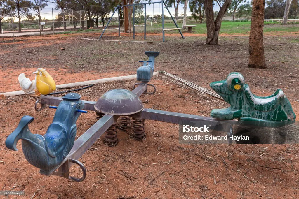 Clean Up Coober Pedy Playground