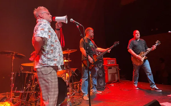 Make Apocalypse Hoboken Play Another Reunion Show