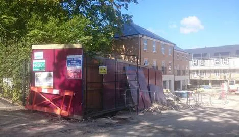 Build the Sutton South Medical Centre on the Sutton Hospital plot!