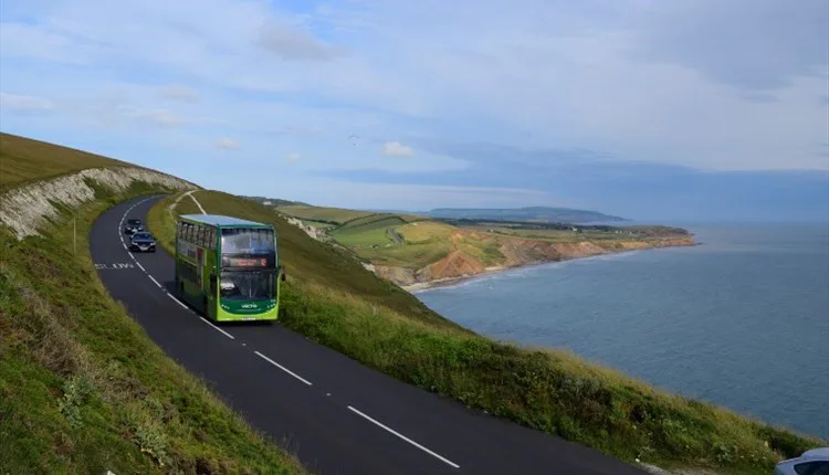Free Bus Travel For Students on The Isle of Wight