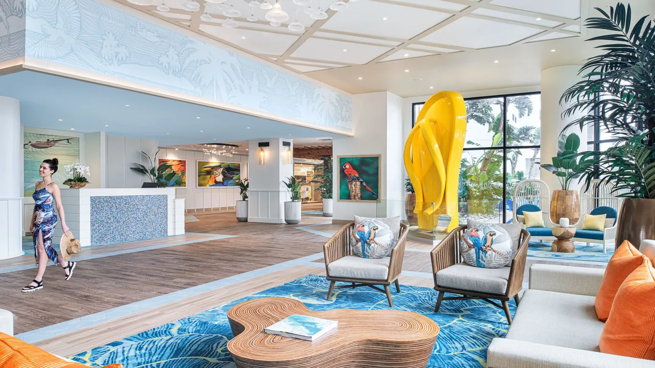 Which is better hotels or houses for an hoilday