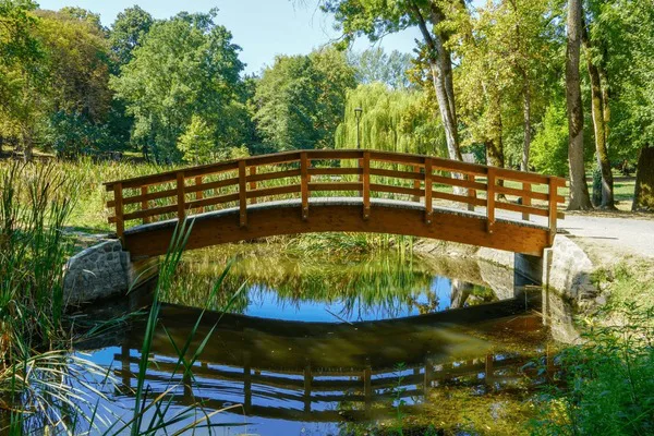 Hedingham Riverside Alderford Mill bridge