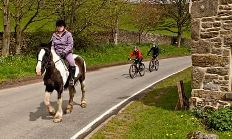 BIGGIN HILL; FROM FOOTPATH TO BRIDLEWAY