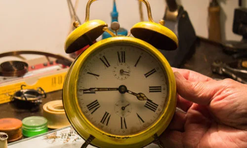 Staying On Daylight Savings Time Year Around