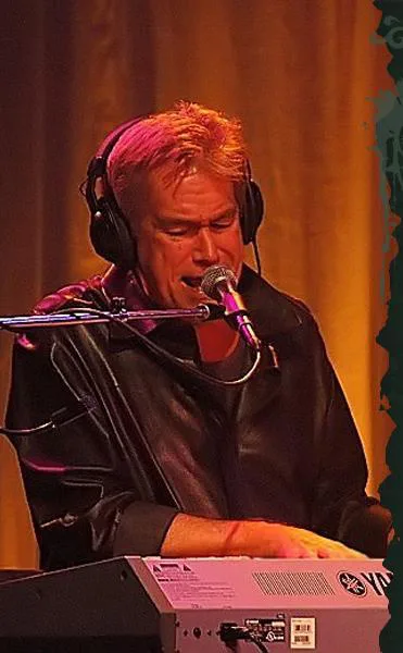 INDUCT BILL CHAMPLIN INTO THE ROCK AND ROLL HALL OF FAME