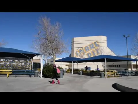Abolish dress code at Serrano high school
