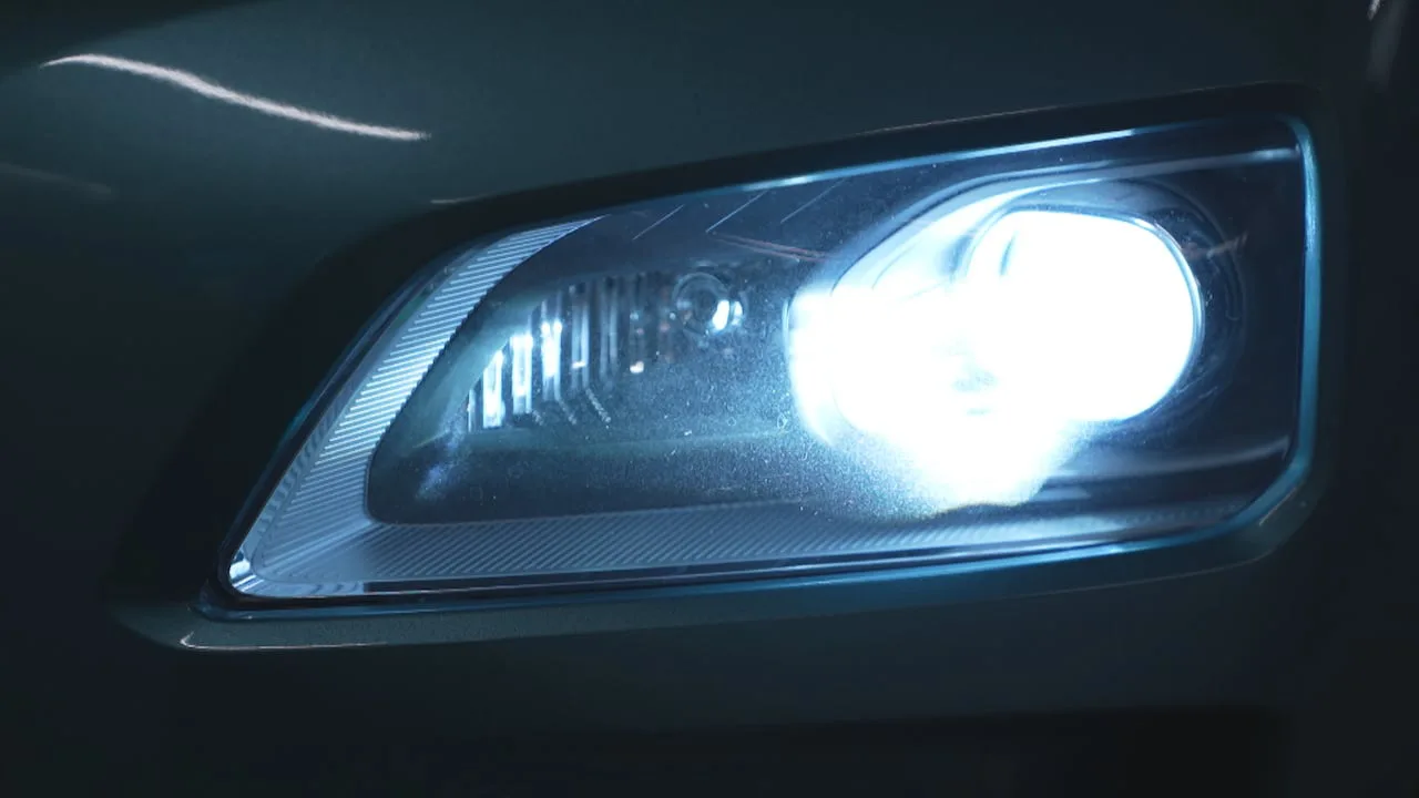 Led headlights should be banned