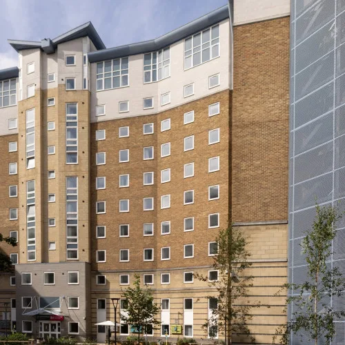 Withhold rent or receive proportionate discount due to failure of basic amenities in Cranbourne House