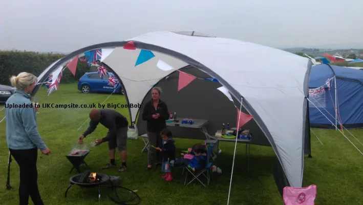 Stop the ban on event shelters at Green Man