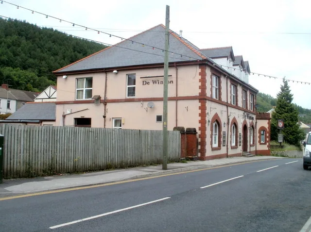 Petition Against The Closure of The De Winton Hotel, Llanbradach