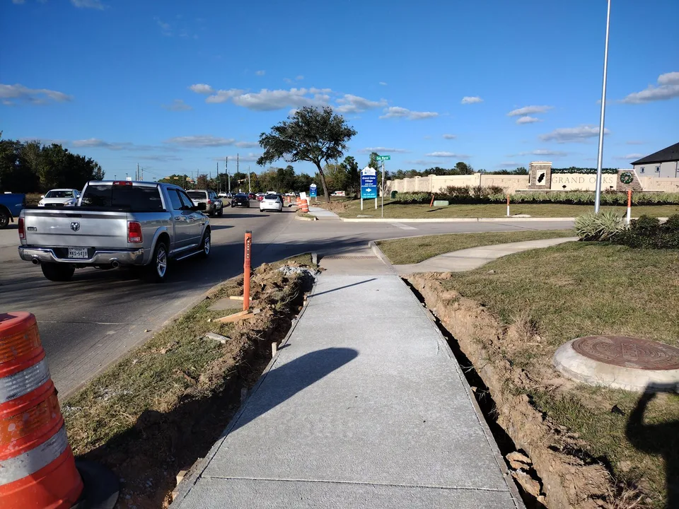 Sidewalks on Brandon Mill