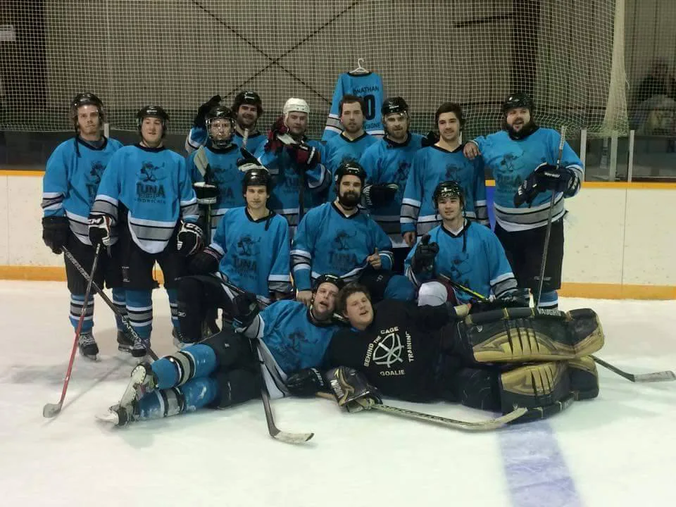Support the Easter Weekend Hockey Tournament (Reduce Arena Rental Cost!) 