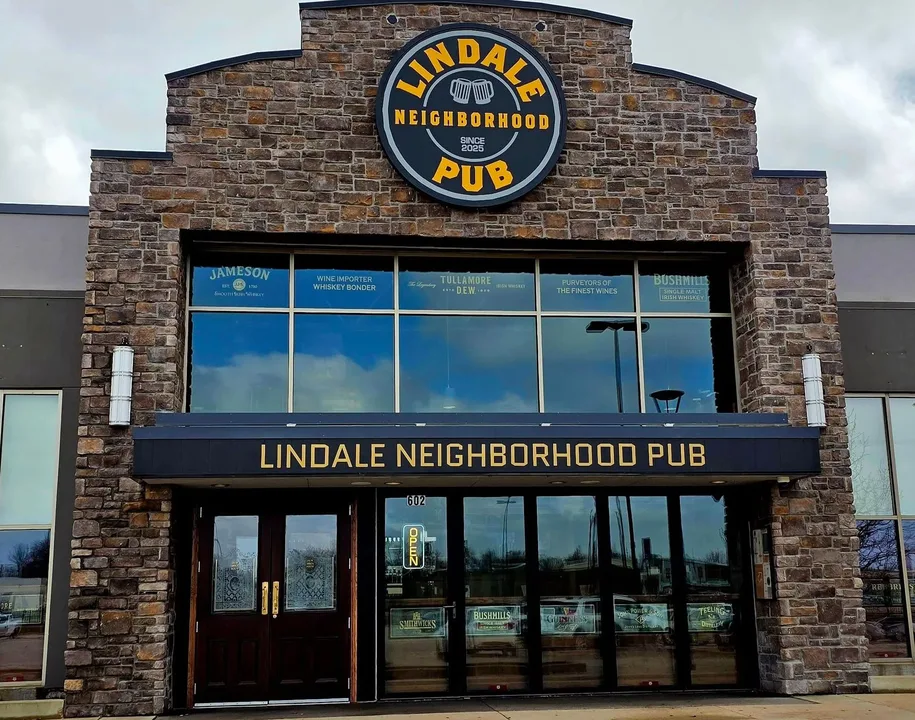Stop The Sale of Common Roots Pub