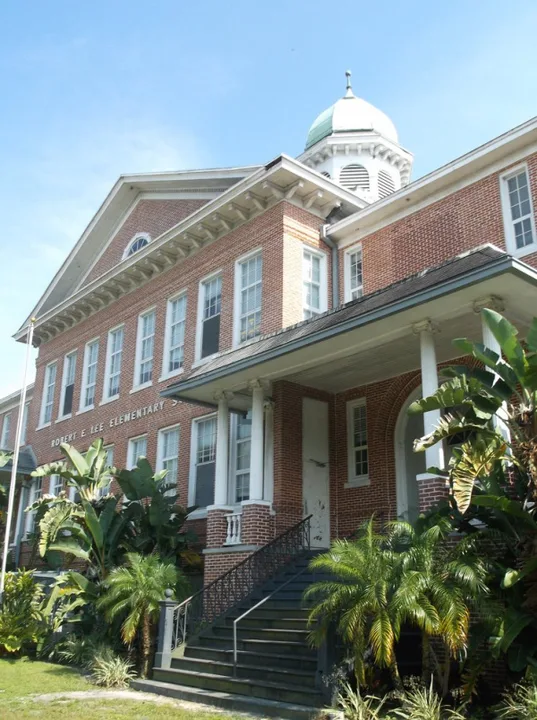 Lee Elementary Magnet School of World Studies & Technology Town Hall Meeting