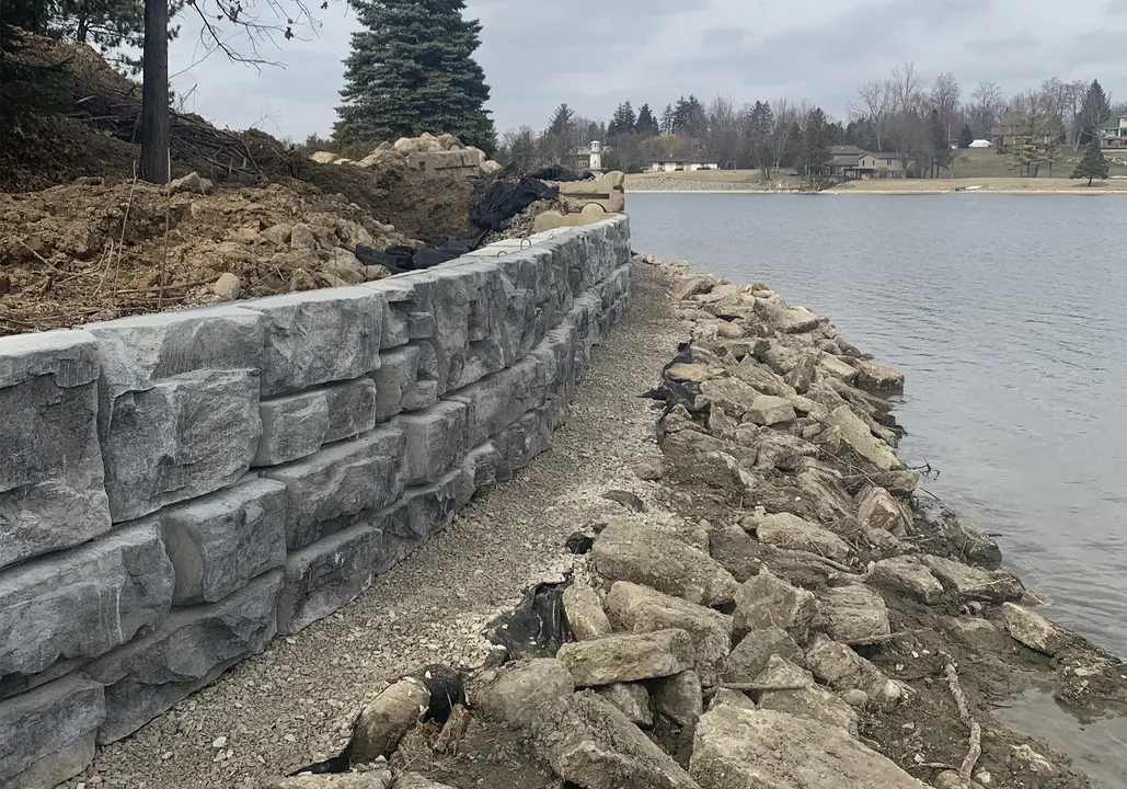 Petition to remove entire seawall at 2060 Lakeshore Dr., Long Beach