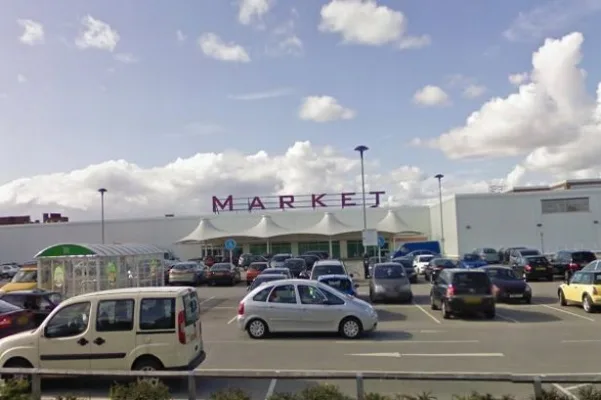 Save Ellesmere Port Market - Extend rent support for traders until December 2020