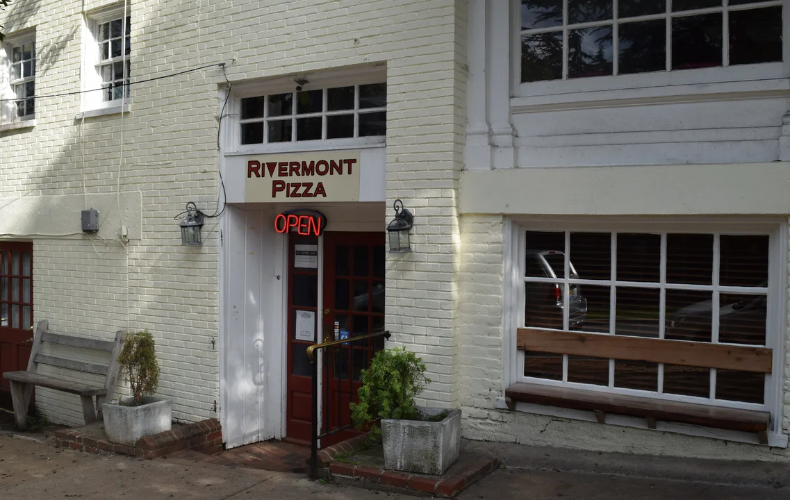 Rivermont Pizza's Shows 18+