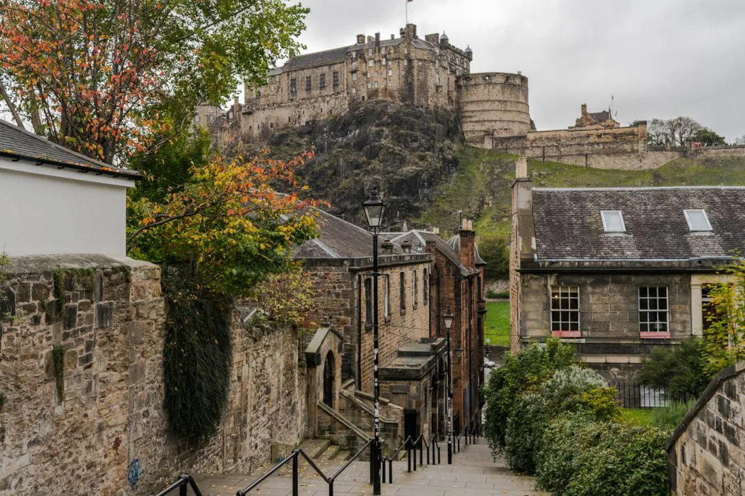 Let Juliet go to Scotland!