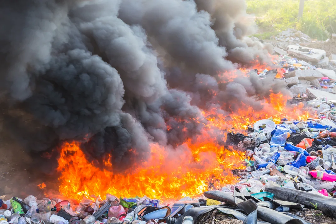 PAGBUO NG PROGRAMANG MAGPAPAHINTO SA PAGSUSUNOG NG BASURA SA LAGUNA