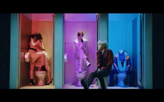 Let Jaejoong pee