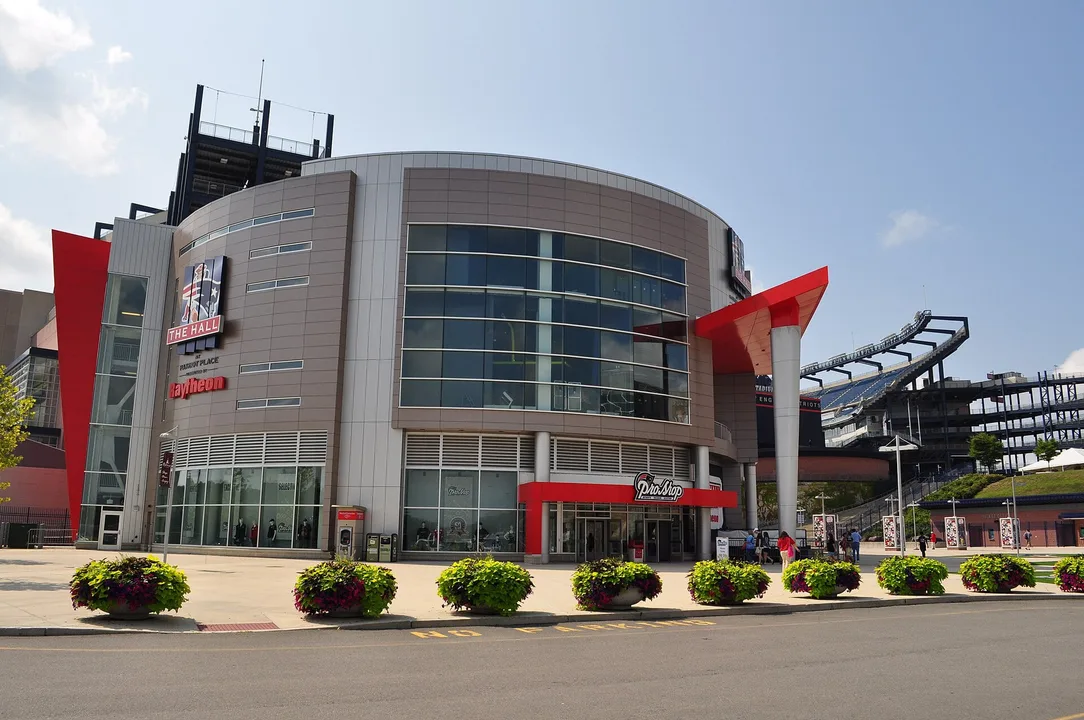 Because many have asked, here’s your opportunity to express support for Splitsville Luxury Lanes at Patriot Place