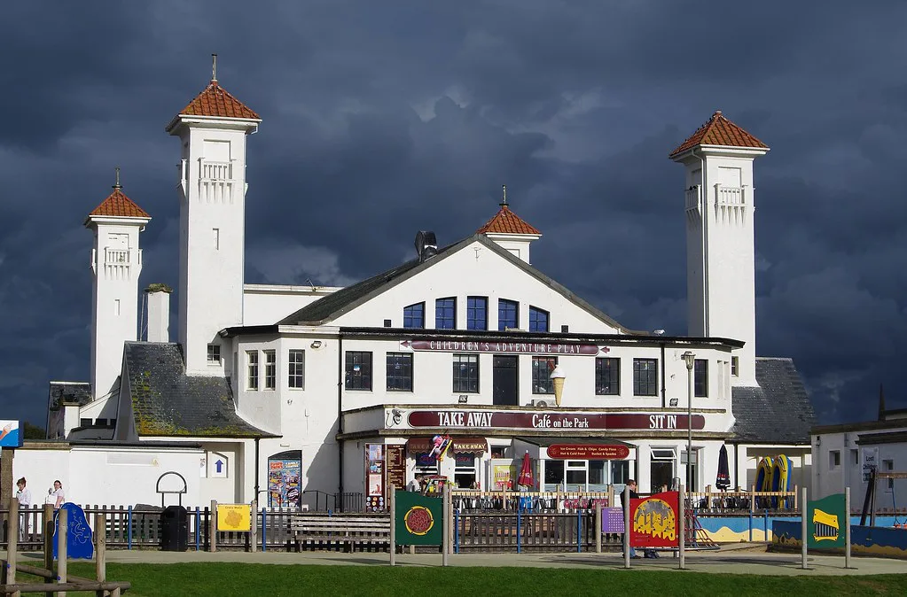 STOP this lease and Possible Ground Sell-Off (Pavillion/Pirate Petes/Playground -  Low Green, Ayr.