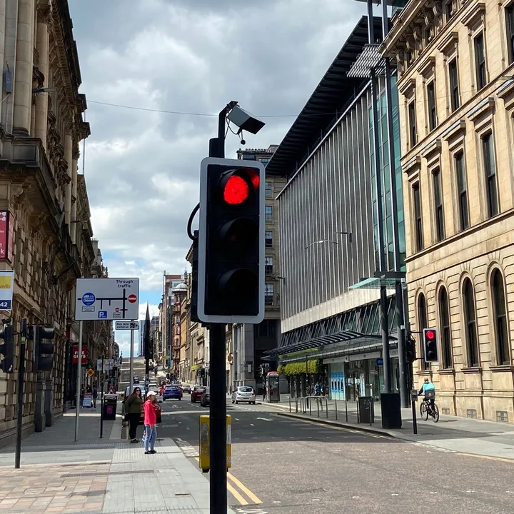 Call upon the Council to leave 'Catherine Street Junction' Kirkintilloch, safe the way it is, with lights and barriers