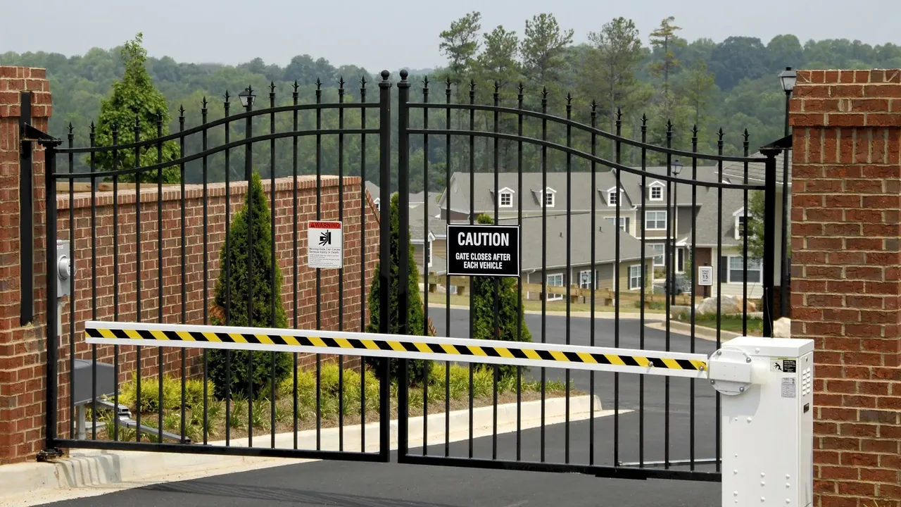 Gating The Creeks, Augusta Creek Pointe