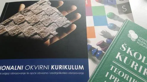 PROTIV zaustavljanja cjelovite kurikularne reforme
