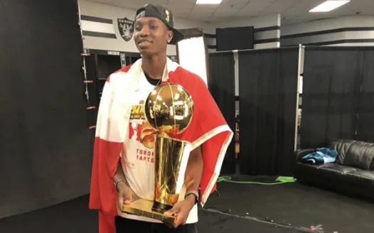 Start Chris Boucher