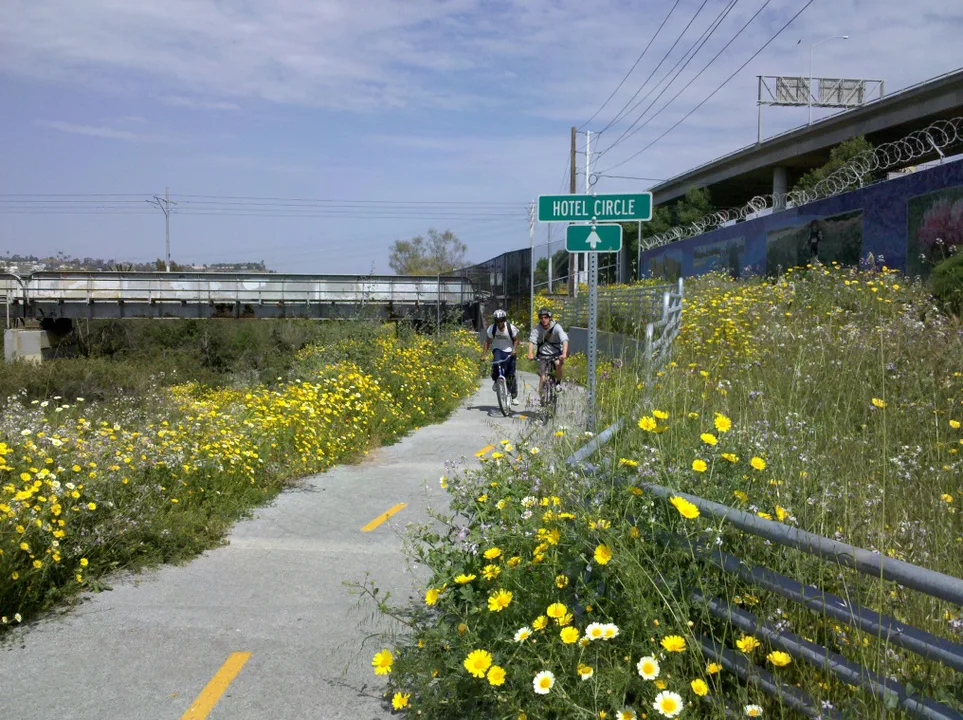 Sign this petition for a new bike path along San Diego River!