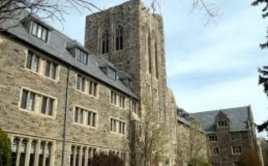 Spirit Wear at Loretto Abbey