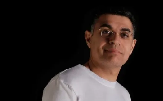 Free Iraninan architect and interior designer Alireza Emtiaz