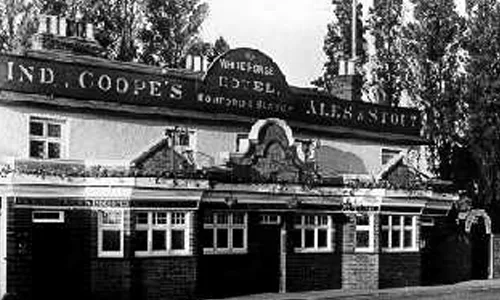 Keep the White Horse as a pub!