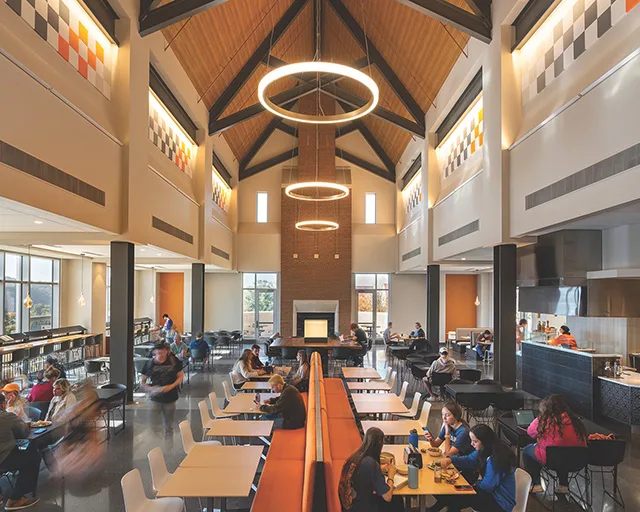 Make the Dining Halls Open Later