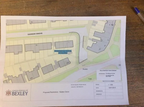 Stop the double yellow lines in haddon grove Sidcup