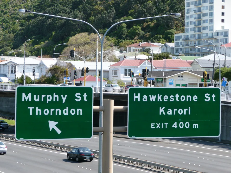 Tighten restrictions regarding foreign drivers in New Zealand