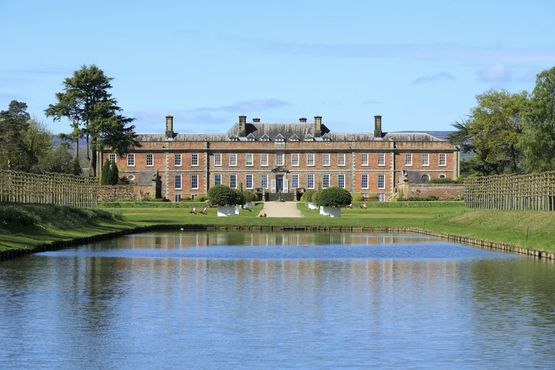 NOT ON ERDDIG