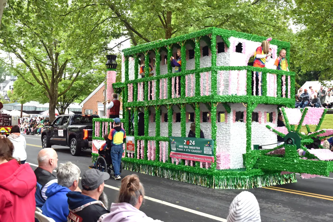 Petition to Keep Devils Den Float in the Apple Blossom Festival