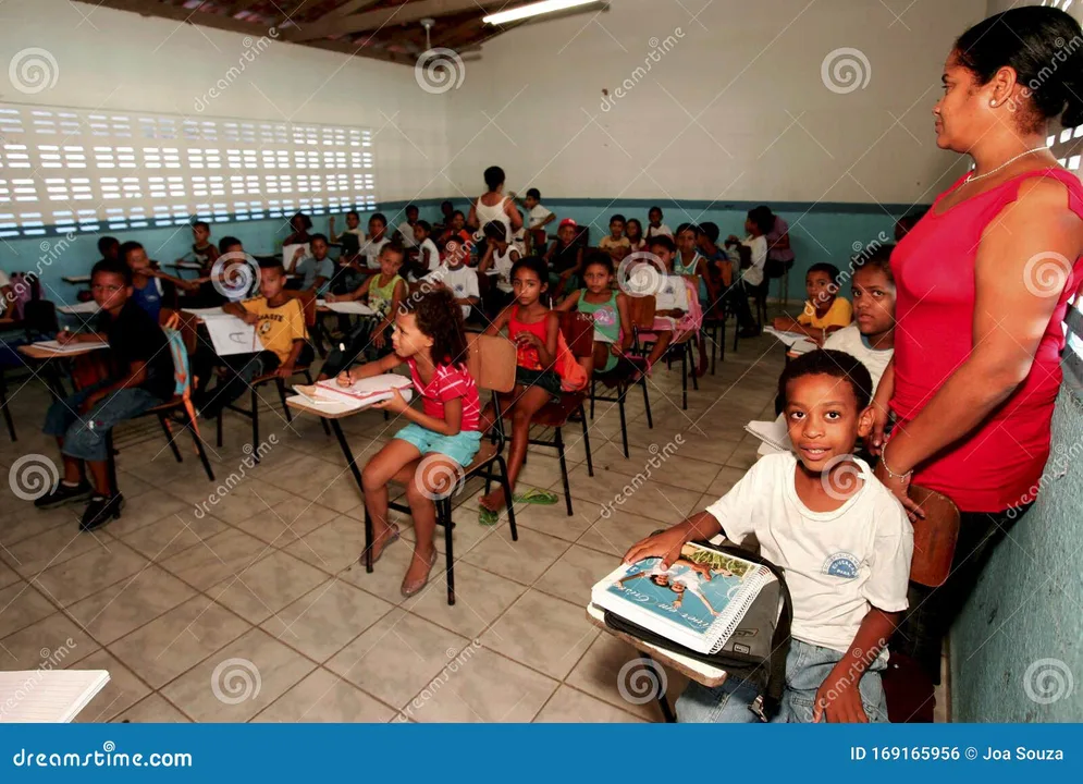 Aprovem o projeto de lei de Cristovam Buarque!
