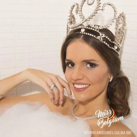 Miss België Romanie Schotte 2017 MOET kroontje behouden