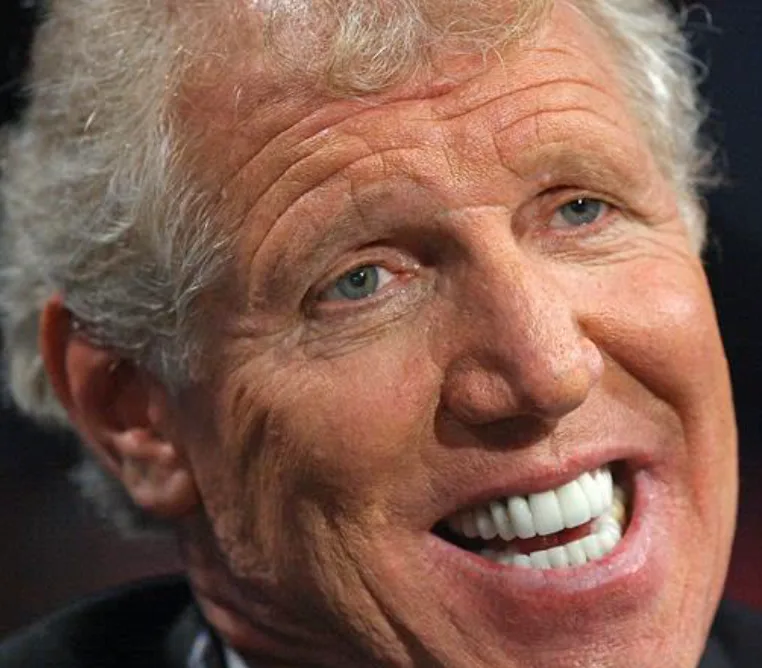 Remove Bill Walton