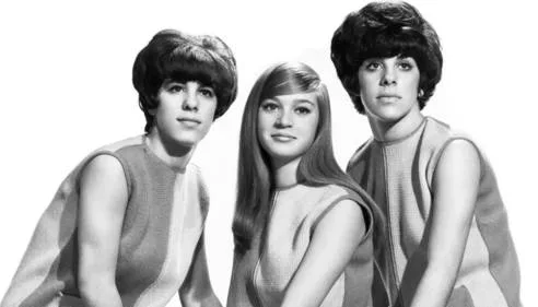 INDUCT THE SHANGRI-LAS