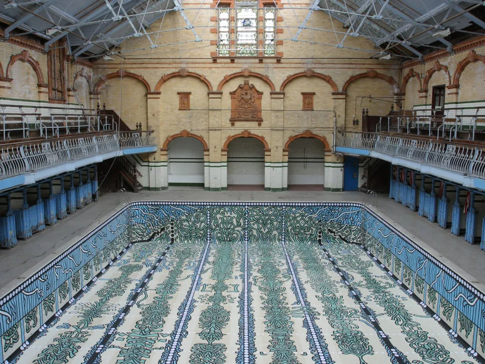 Support Levenshulme Swimming Baths