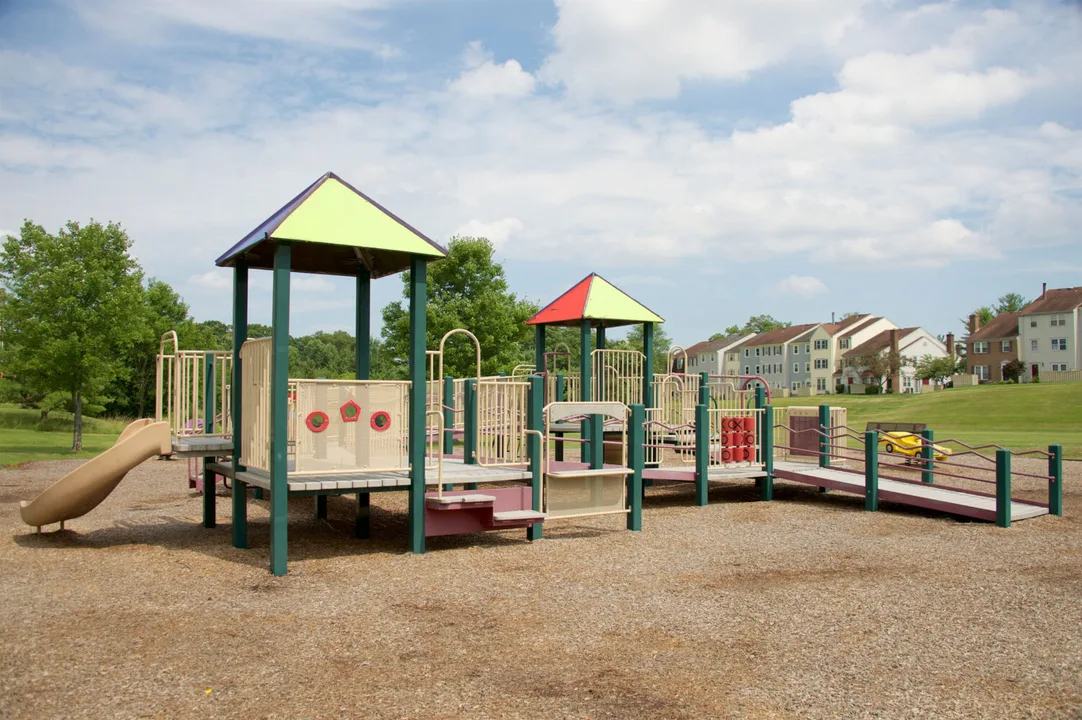 Add a park with play structure to legacy farms!