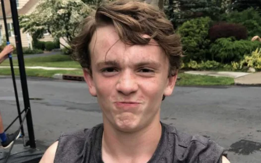 MAKE PORTER DELETE TIK TOK