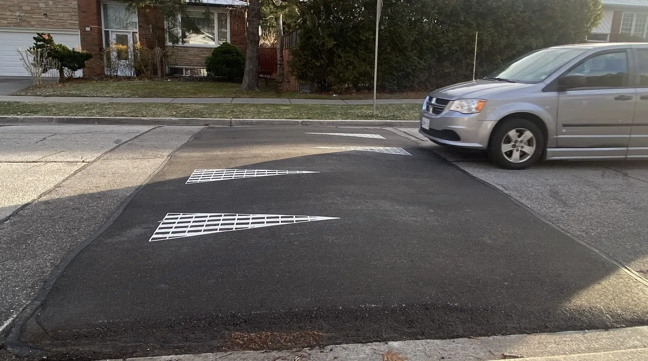 QUEENSDALE AVE NEEDS SPEED BUMPS
