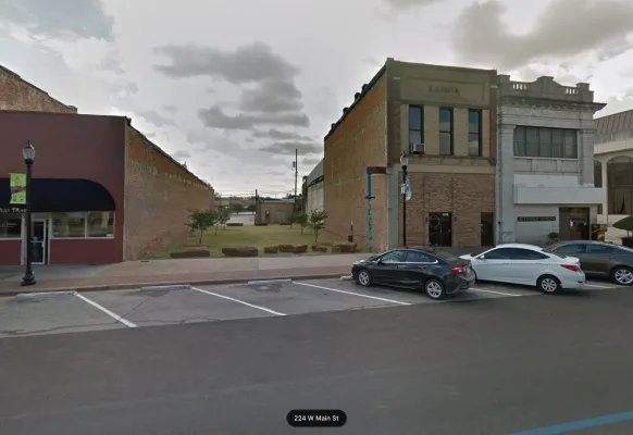 Dog Park in 200’s block of Downtown Denison