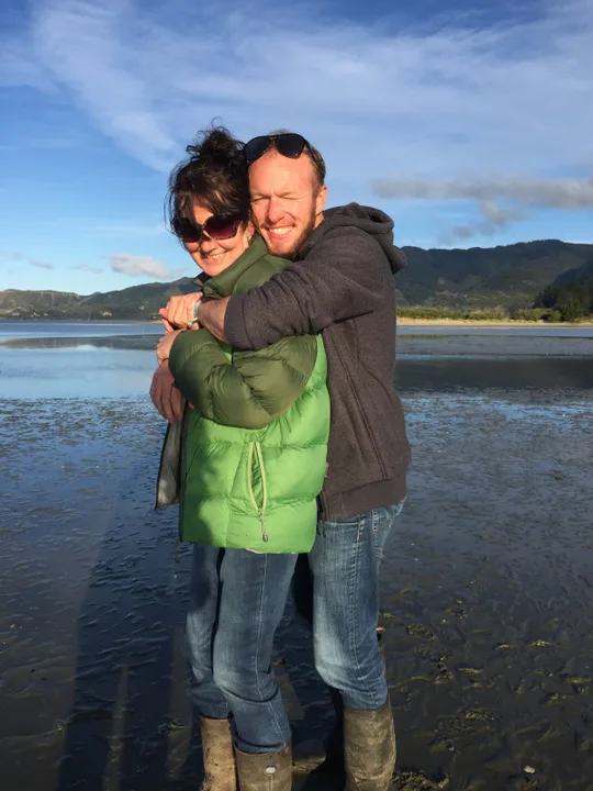 Support for Sarah & Robin in their struggle with the NZ Immigration to stay together.
